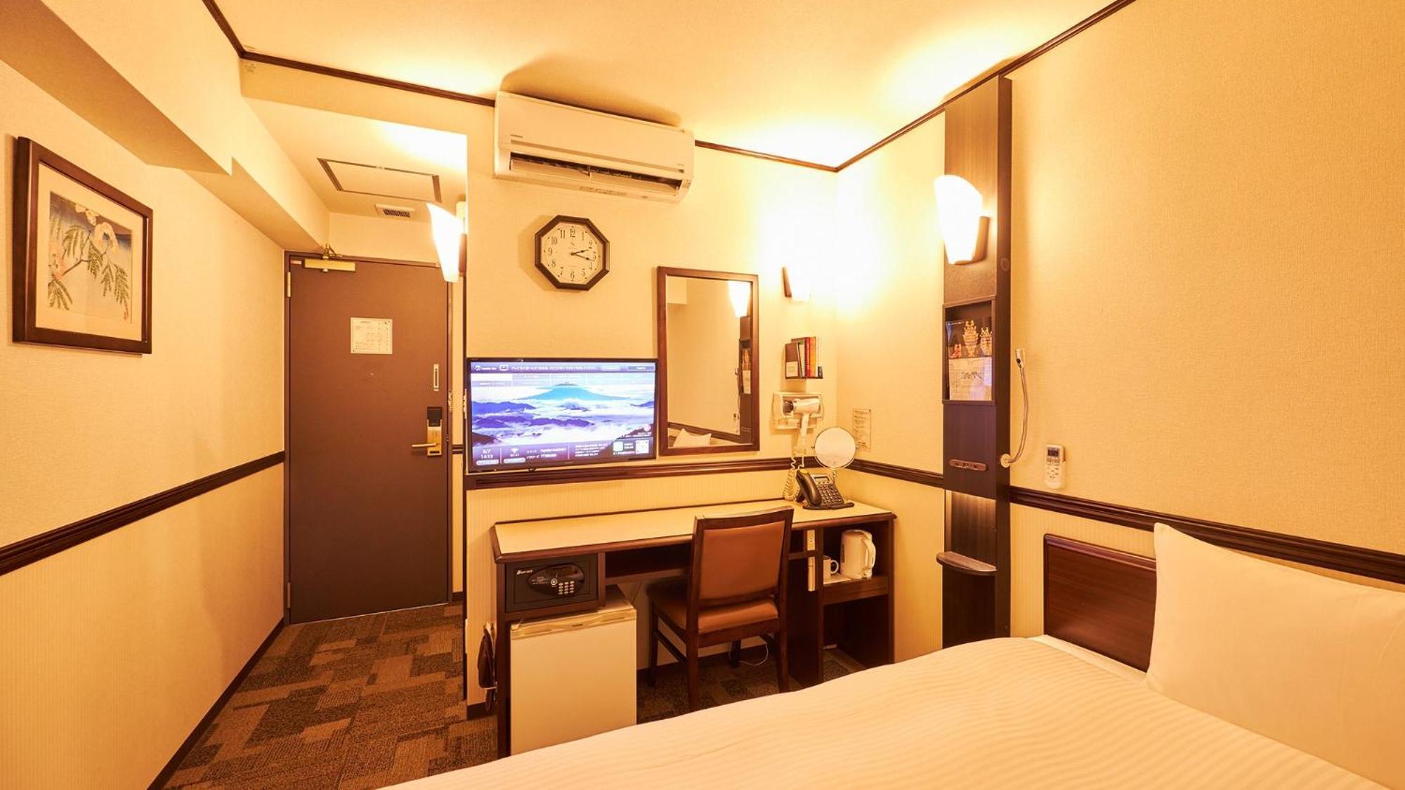 Toyoko Inn Chiba Shin Kamagaya Ekimae Room photo