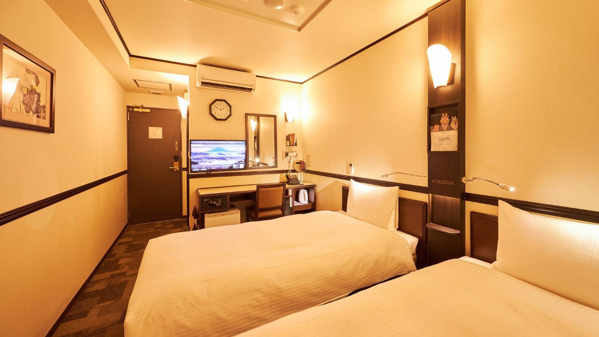 Toyoko Inn Chiba Shin Kamagaya Ekimae Room photo