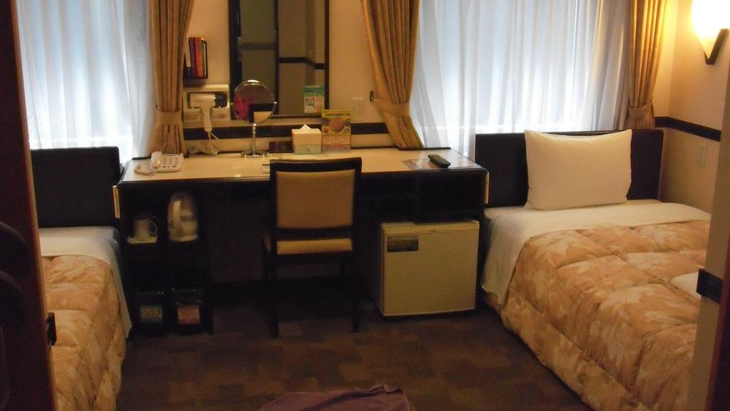 Toyoko Inn Chiba Shin Kamagaya Ekimae Exterior photo
